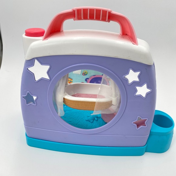 Fisher-Price Little People Cuddle & Play Baby Nursery Playset With Figures - Picture 9 of 15